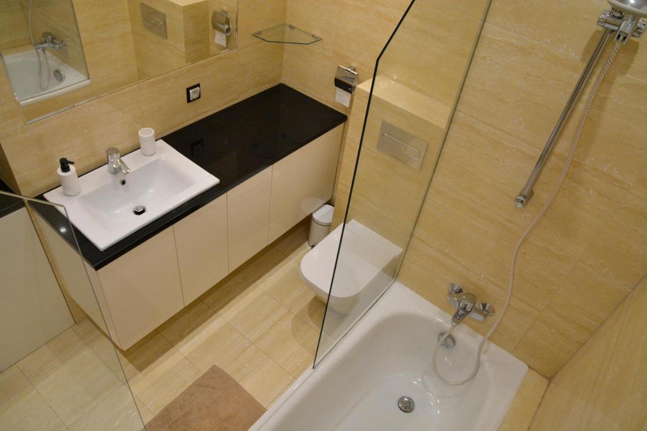 Azyl Apartments Варшава Екстер'єр фото
